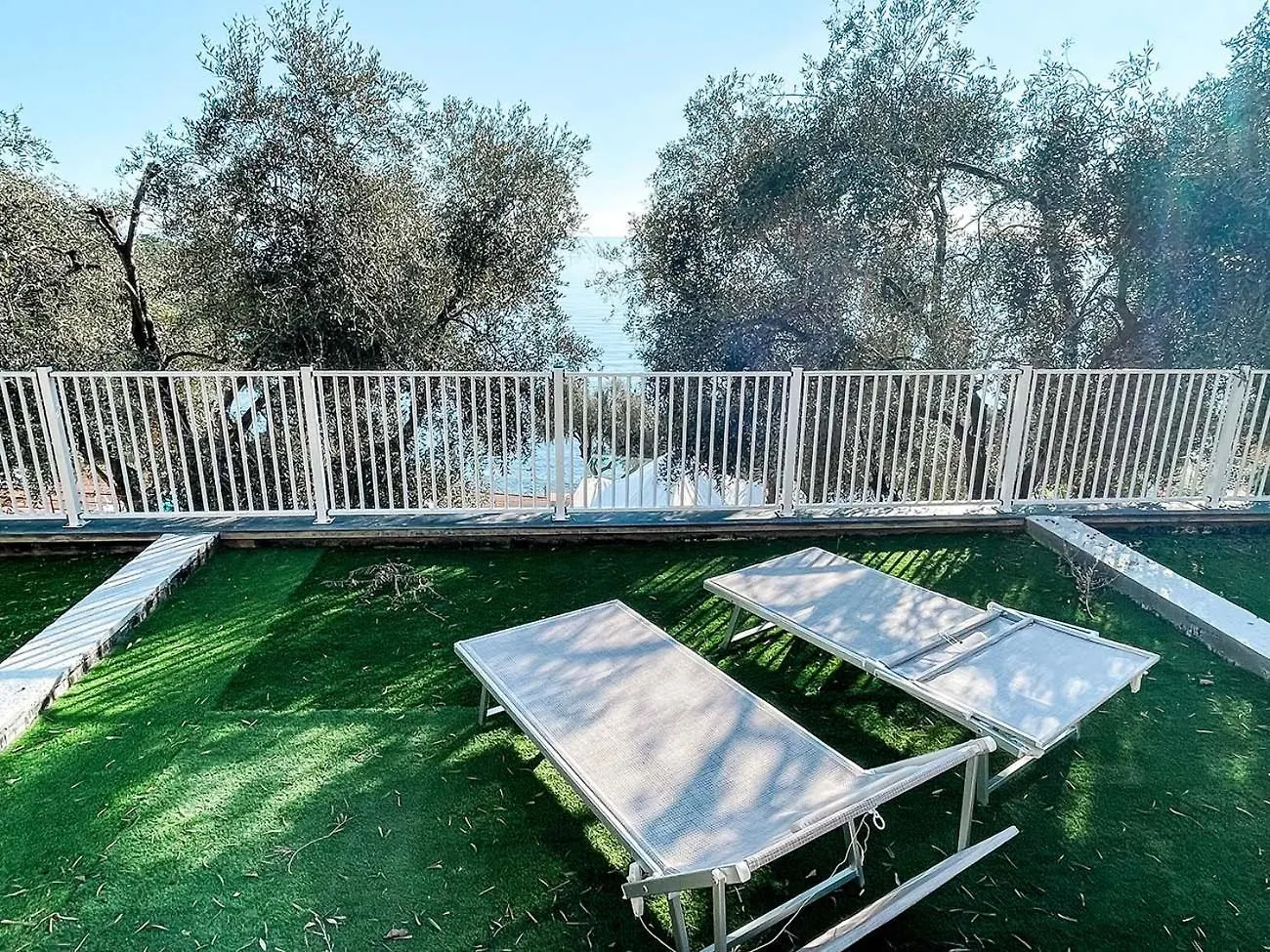 Ibiza Style Bungalows With Sea Views In Balzi Rossi Vintimille